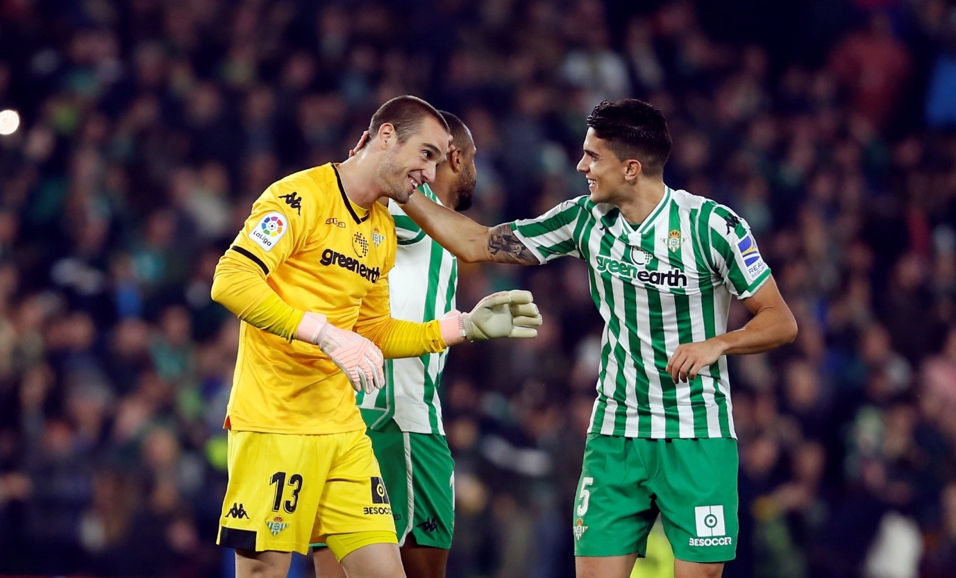 包含西甲集结日走向成谜，阿斯顿维拉扳平良机，话题不断，临场指挥获称赞的词条-九游官网